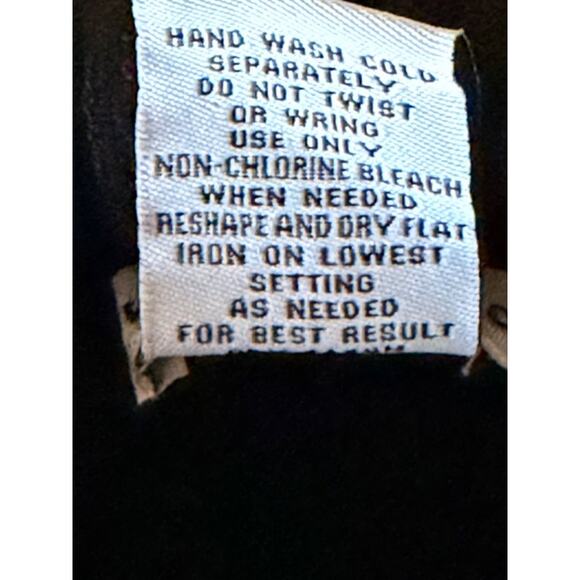 Sweet Romeo Black Ribbed Turtleneck Sweater Medium/Large - Picture 6 of 6